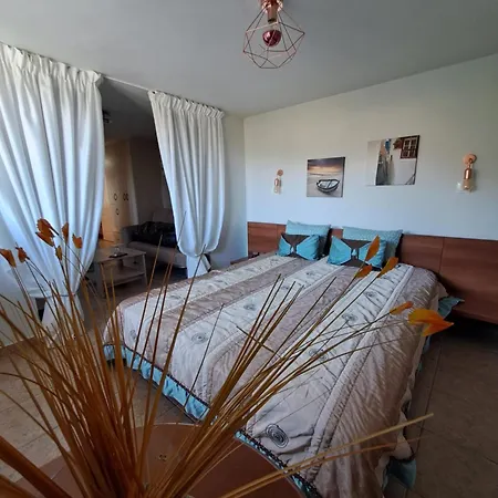 Holiday With Nice Garden Holiday home Karystos (Evia)