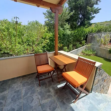 Vakantiehuis With Garden *